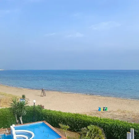 Apartamento Luxury Beachfront - 4 Double 3 Bathrooms