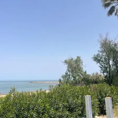 Luxury Beachfront - 4 Double 3 Bathrooms Dénia