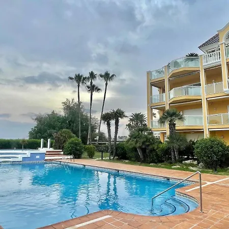 Apartman Luxury Beachfront - 4 Double 3 Bathrooms *