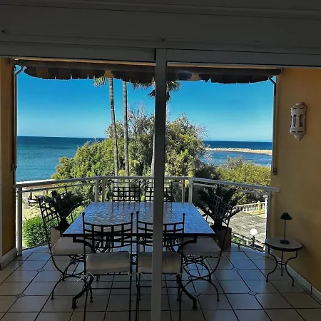 Apartamento Luxury Beachfront - 4 Double 3 Bathrooms *