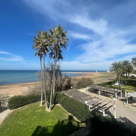 Luxury Beachfront - 4 Double 3 Bathrooms * דניה